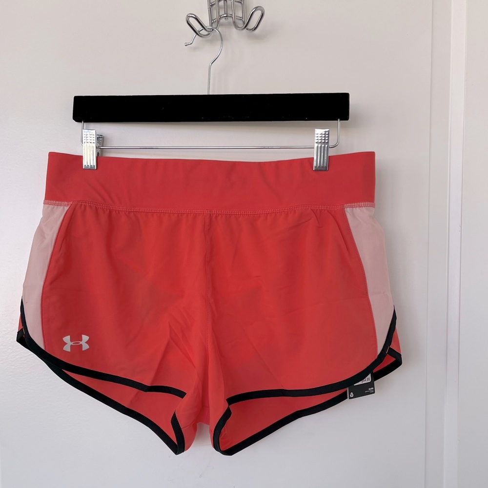 Under Armour  Women's Run Speed Pocket Women’s Short Size Large